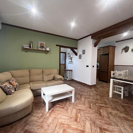 Casa Loli - Solo Familias Y Parejas Apartment Conil De La Frontera Exterior photo